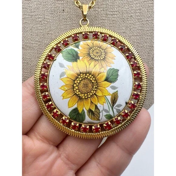 Vintage gold tone rhinestone sunflower pendant Necklace 23” - Picture 3 of 6